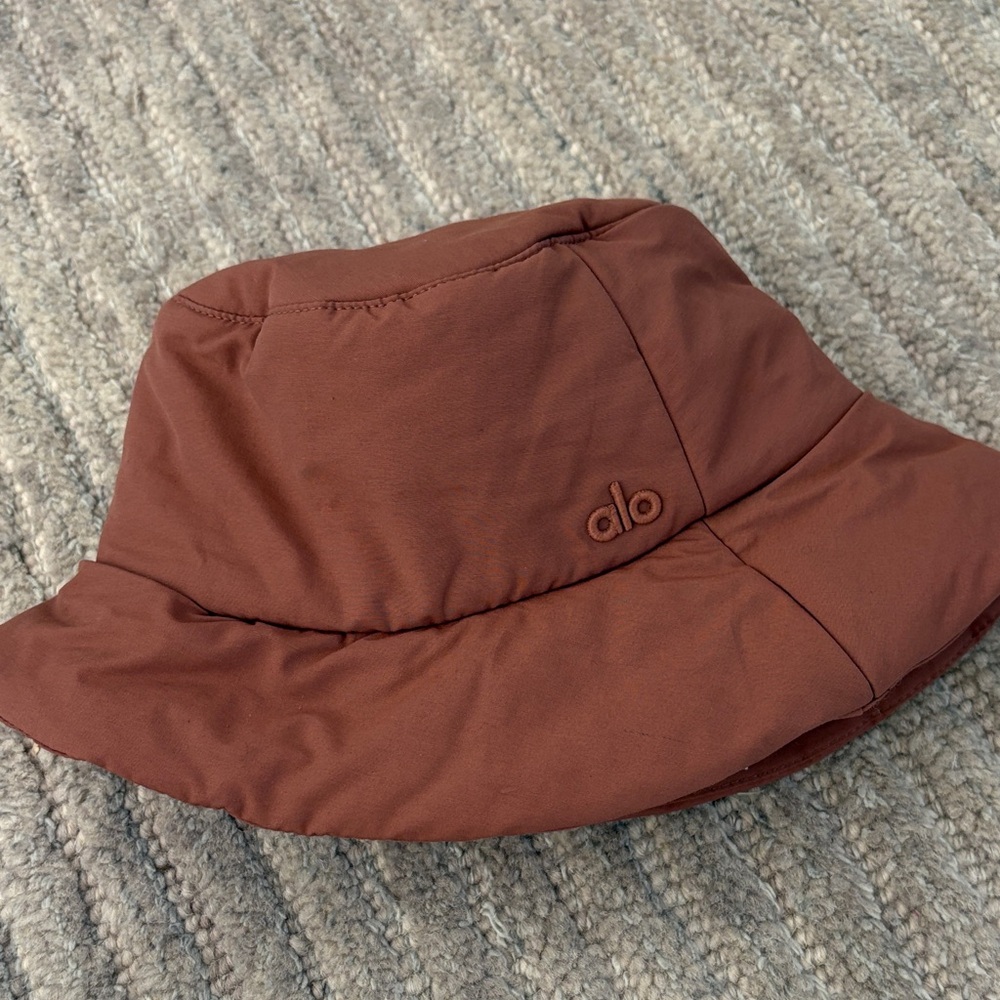 Good Shade Alo Puffer Bucket Hat